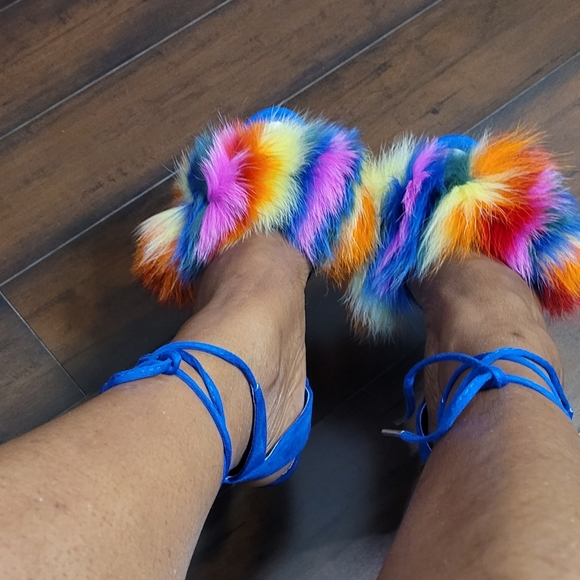 Shoes - Picture 6 of 6